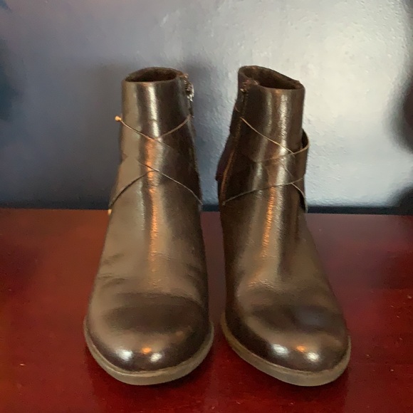 Boc by Born leather booties - Picture 2 of 14